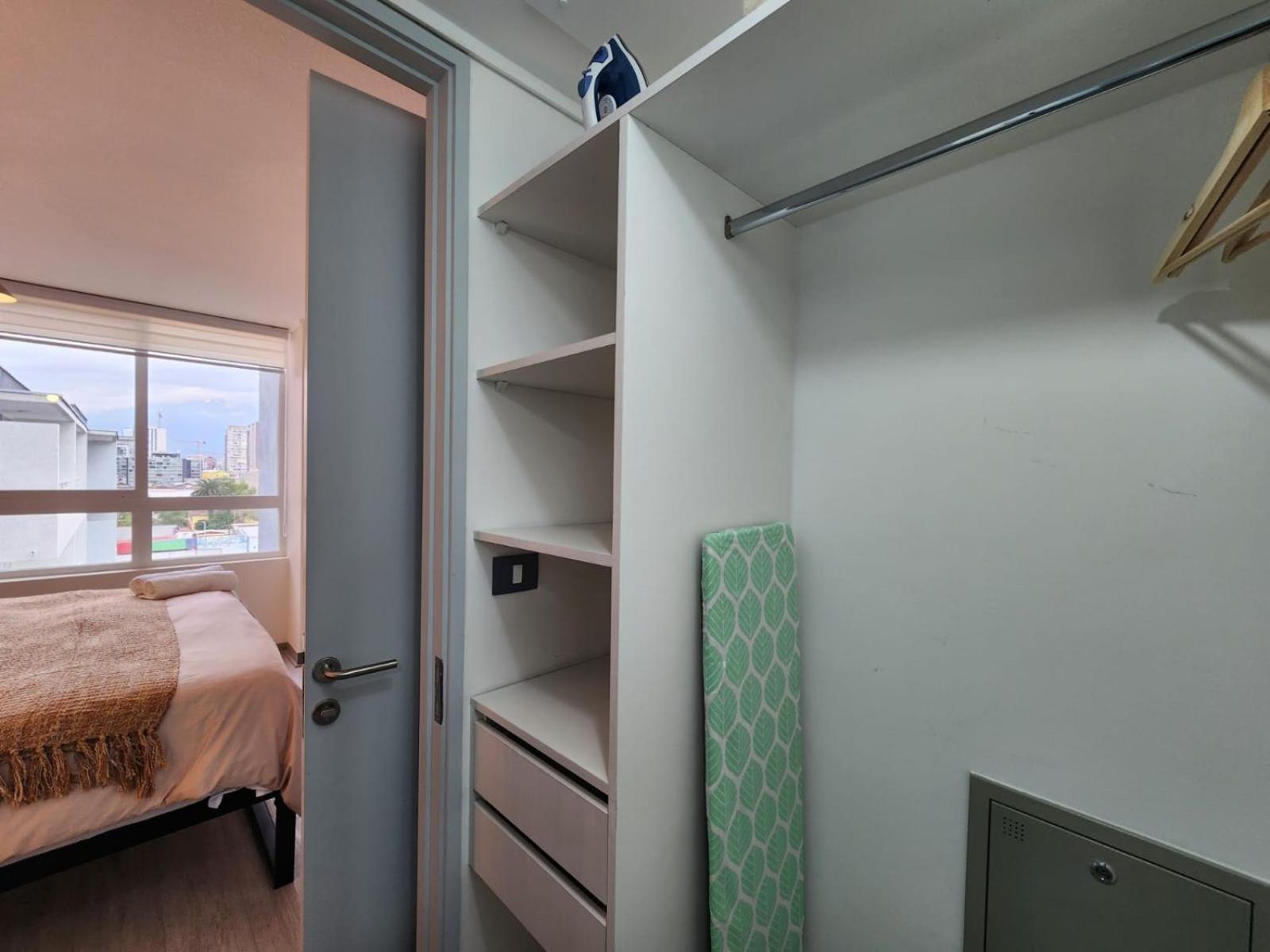 Apartamento Hom I Comodo Y Luminoso Depto 1d1b 2pax En Tocornal Santiago